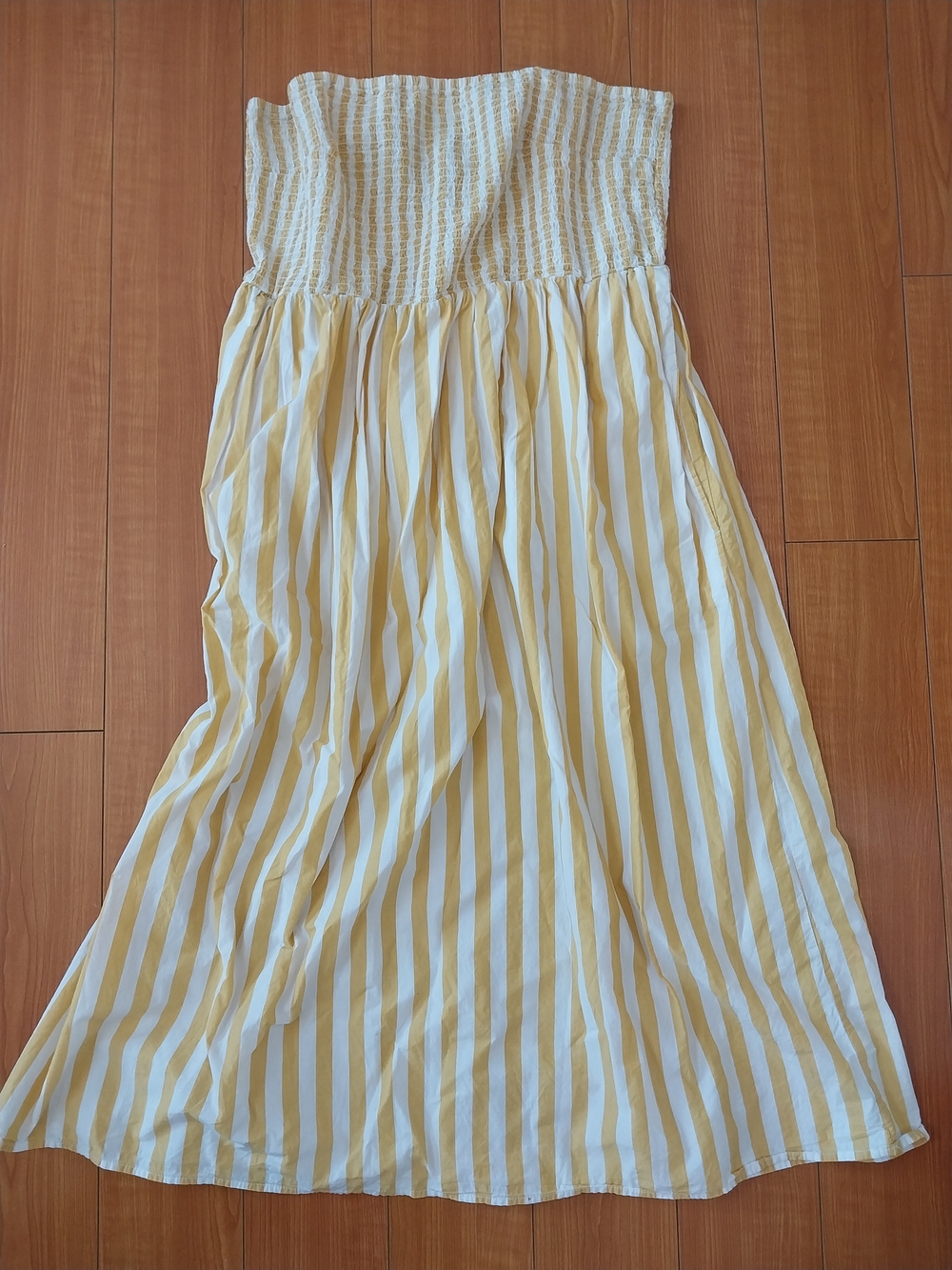 Beautifuk A New Day Yellow/White Strapless Smocked Midi Dress Sz Size Large L - Picture 5 of 9